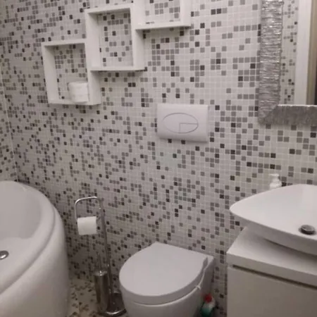 La Benny Delle Meraviglie Apartment *